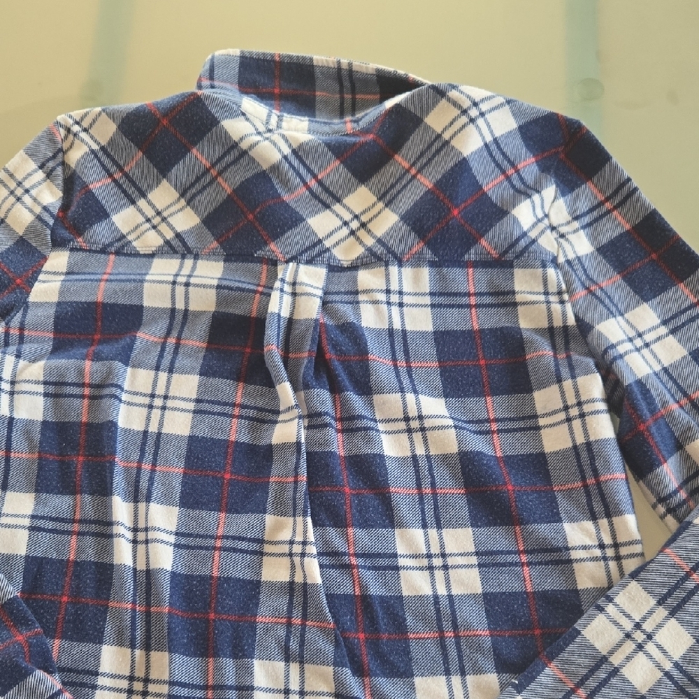 Derek Heart Navy and White Plaid Womens Button Down Shirt - Picture 11 of 11